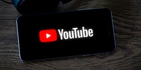 تطبيق YouTube