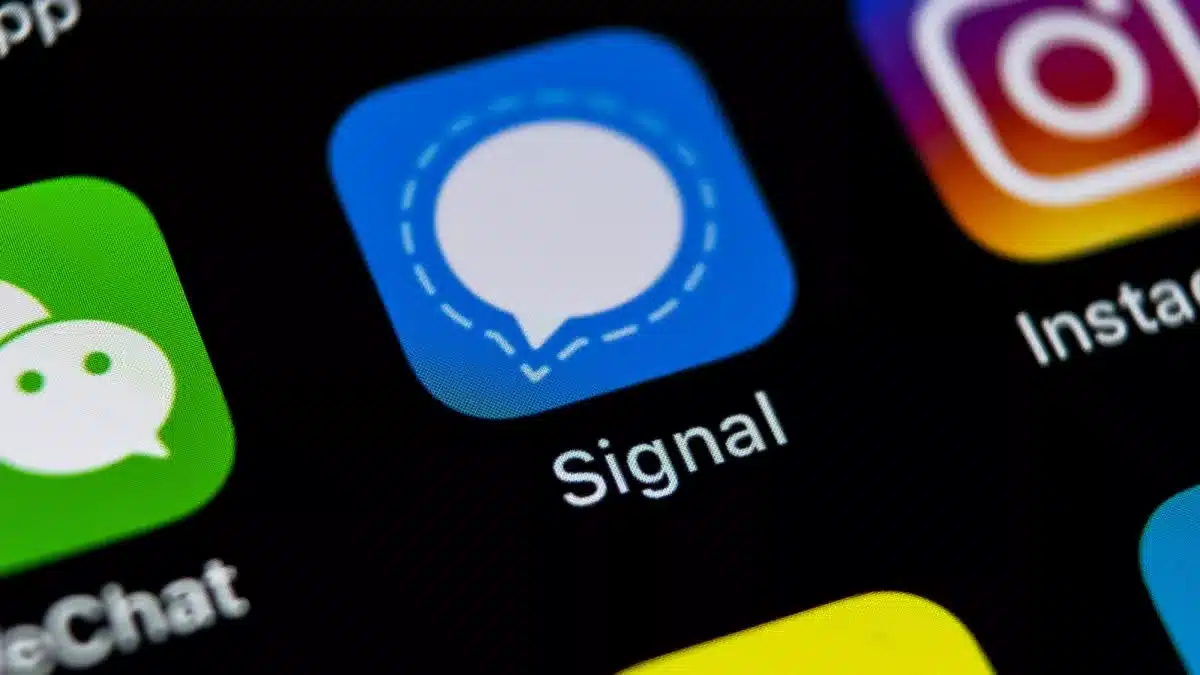 تطبيق signal messenger